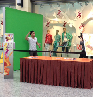 Foto BlueBox Aktion mit Aluwand